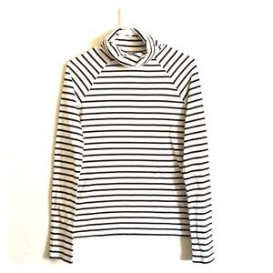 Black & White Parisian Turtleneck Top